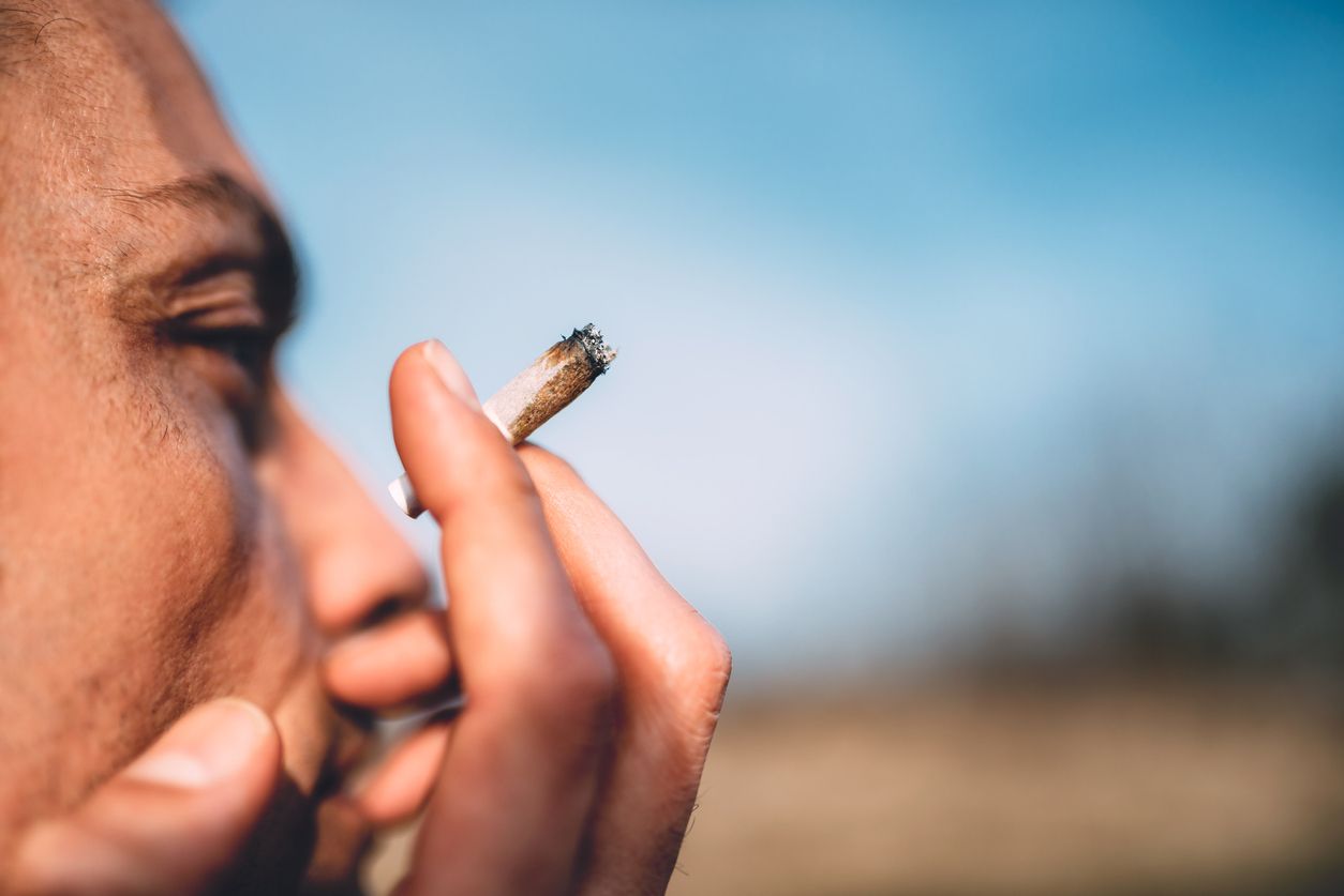 How to combine cannabis and mindful living to improve your life