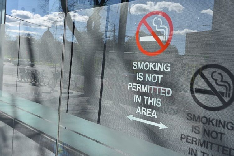 Places to avoid when smoking and alternative methods of consumption 