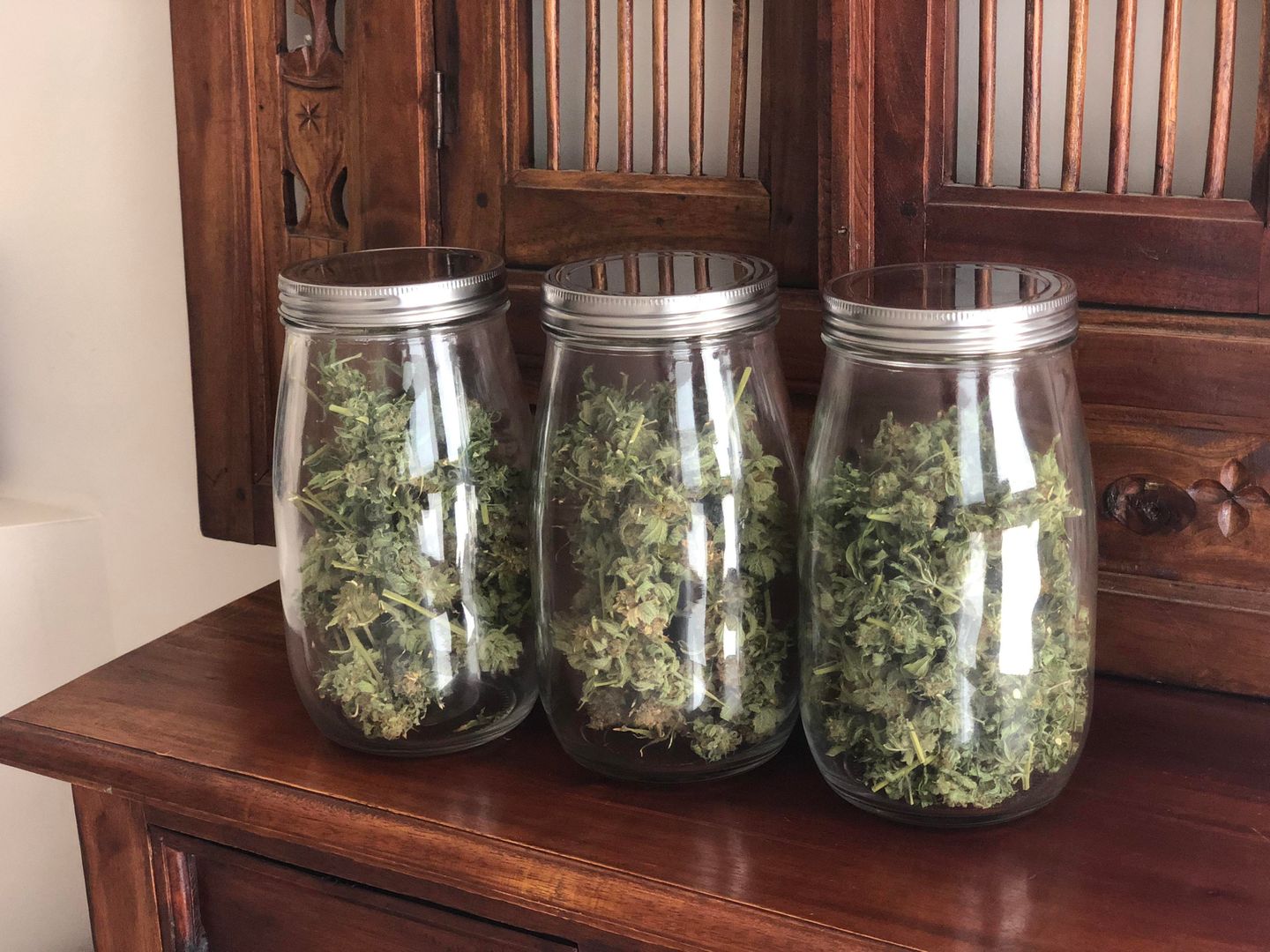 How to store weed long term
