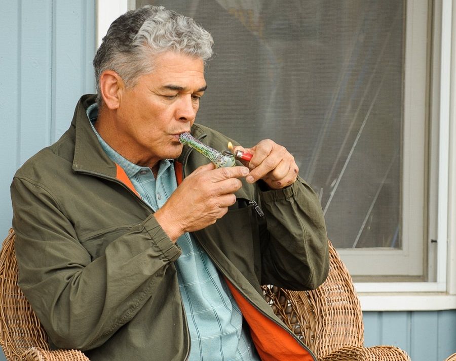 The benefits of medical marijuana use for seniors