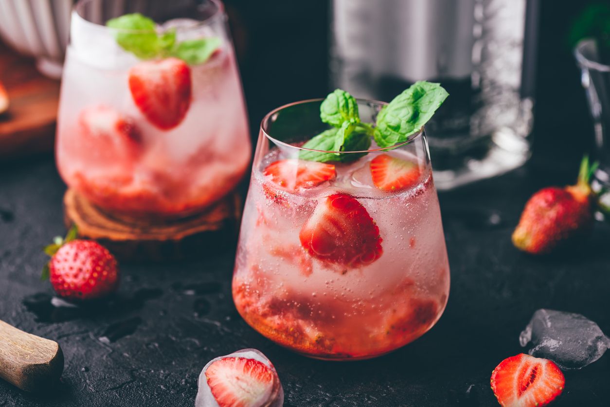 Cannabisinfused strawberry drinks and bites for a hot summers day