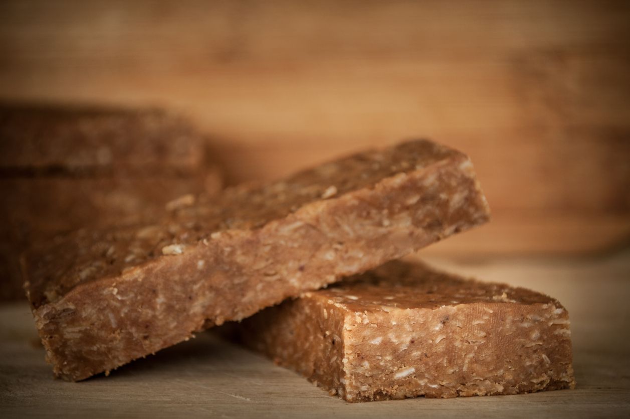 Old school lunchroom peanut butter bars recipe 