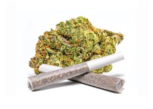 feature image 0.5g Pre-Roll - Cookies and Cream