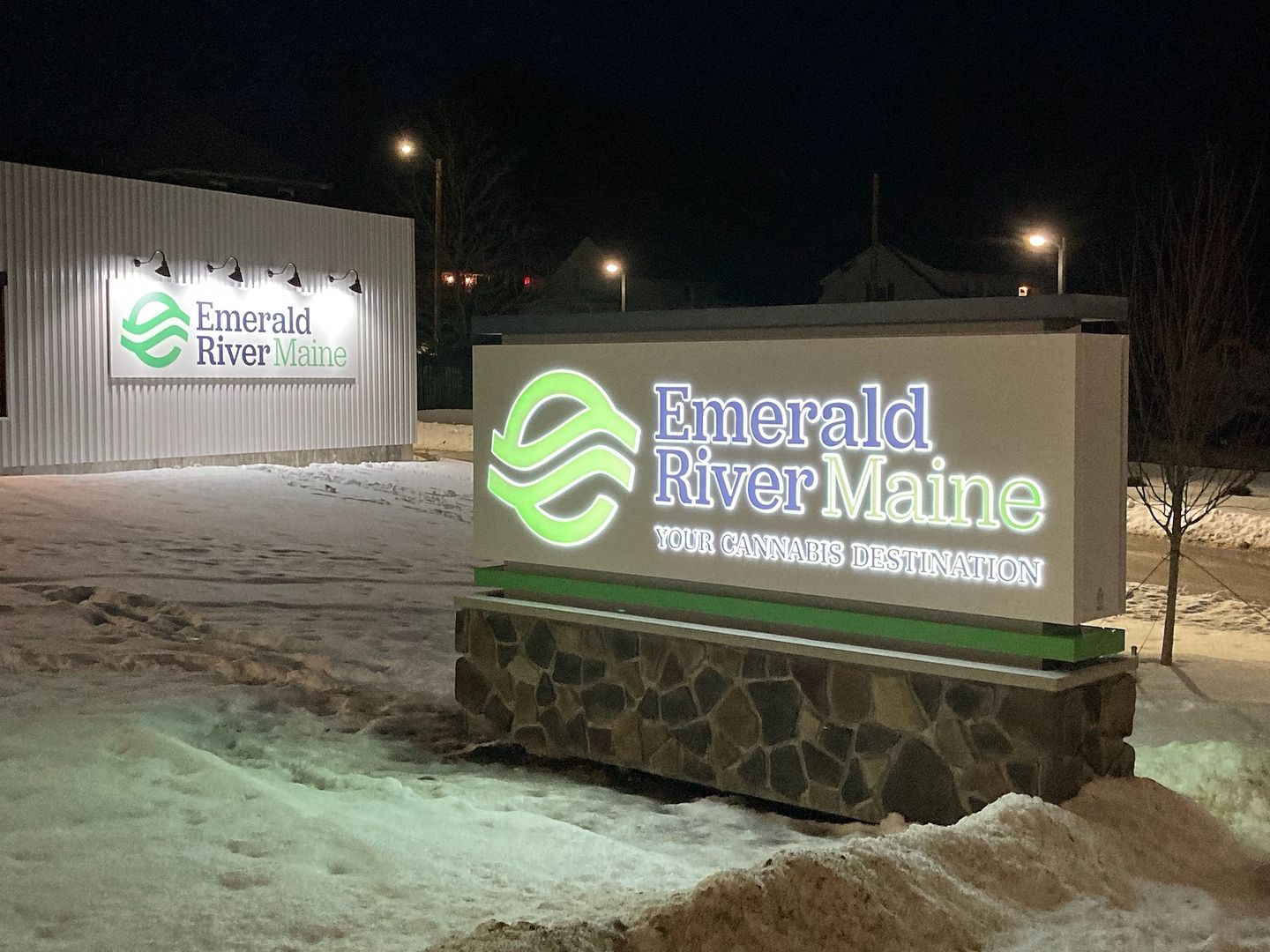 store photos Emerald River Maine (Opening March!)