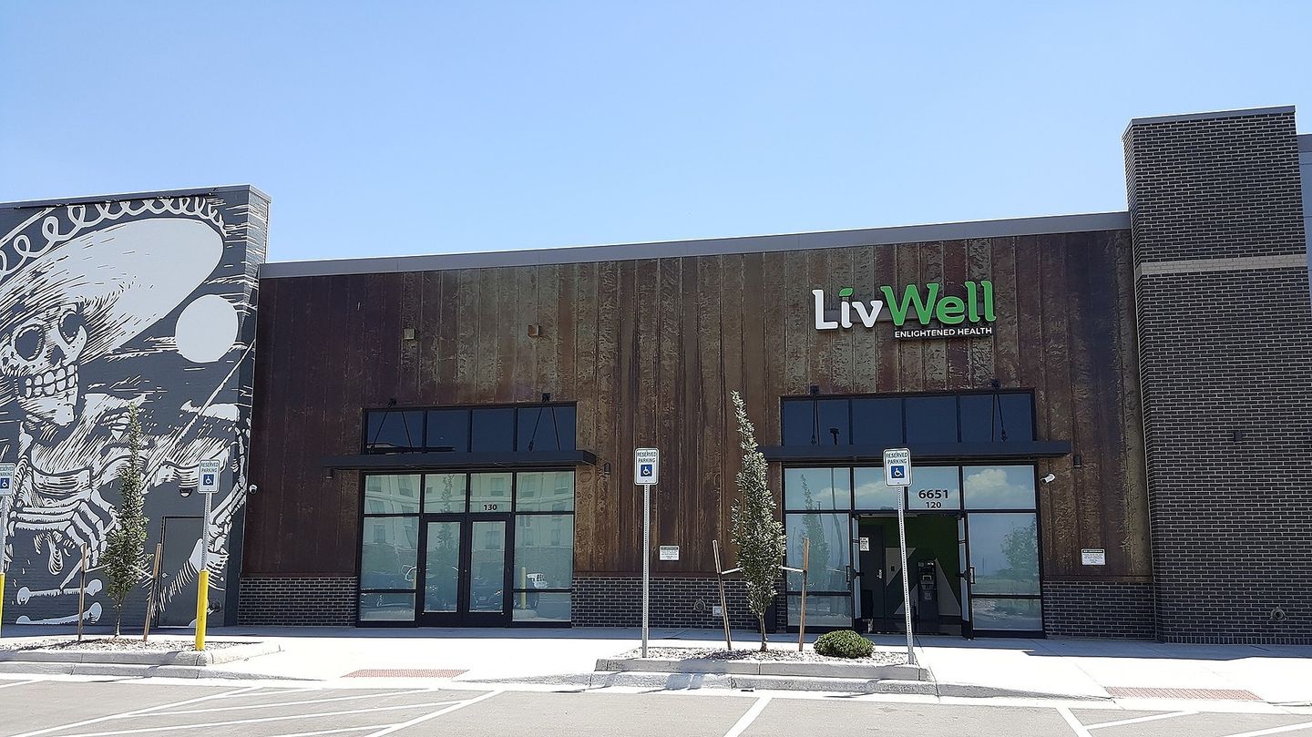 store photos LivWell Enlightened Health Tower Road
