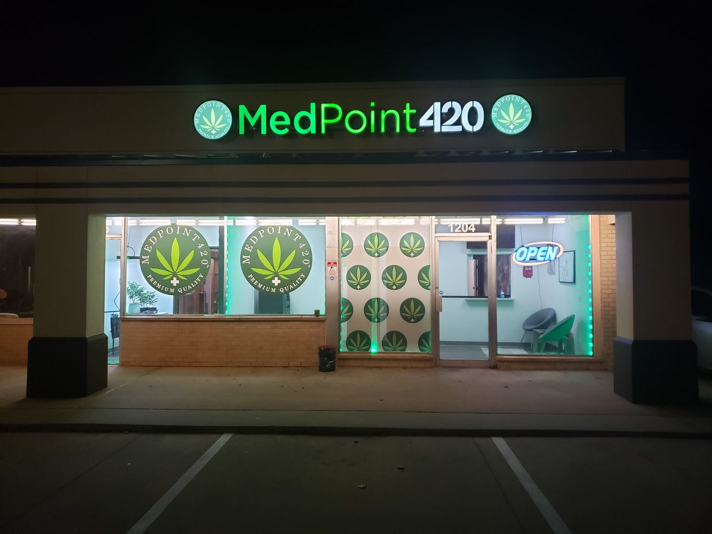 store photos MedPoint 420 5