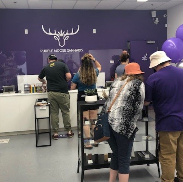 store photos Purple Moose Cannabis - Oshawa 8