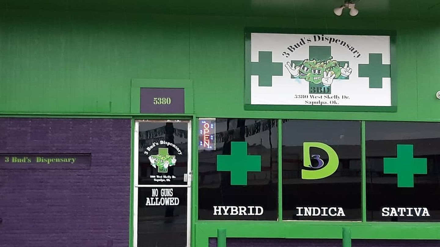 image feature 3 Bud's Dispensary