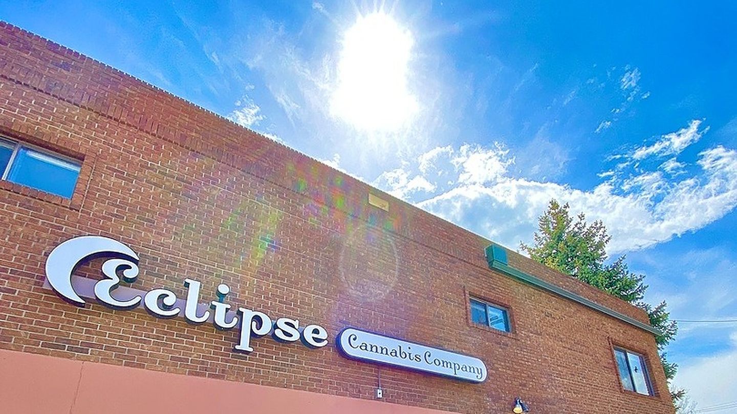 image feature Eclipse Cannabis