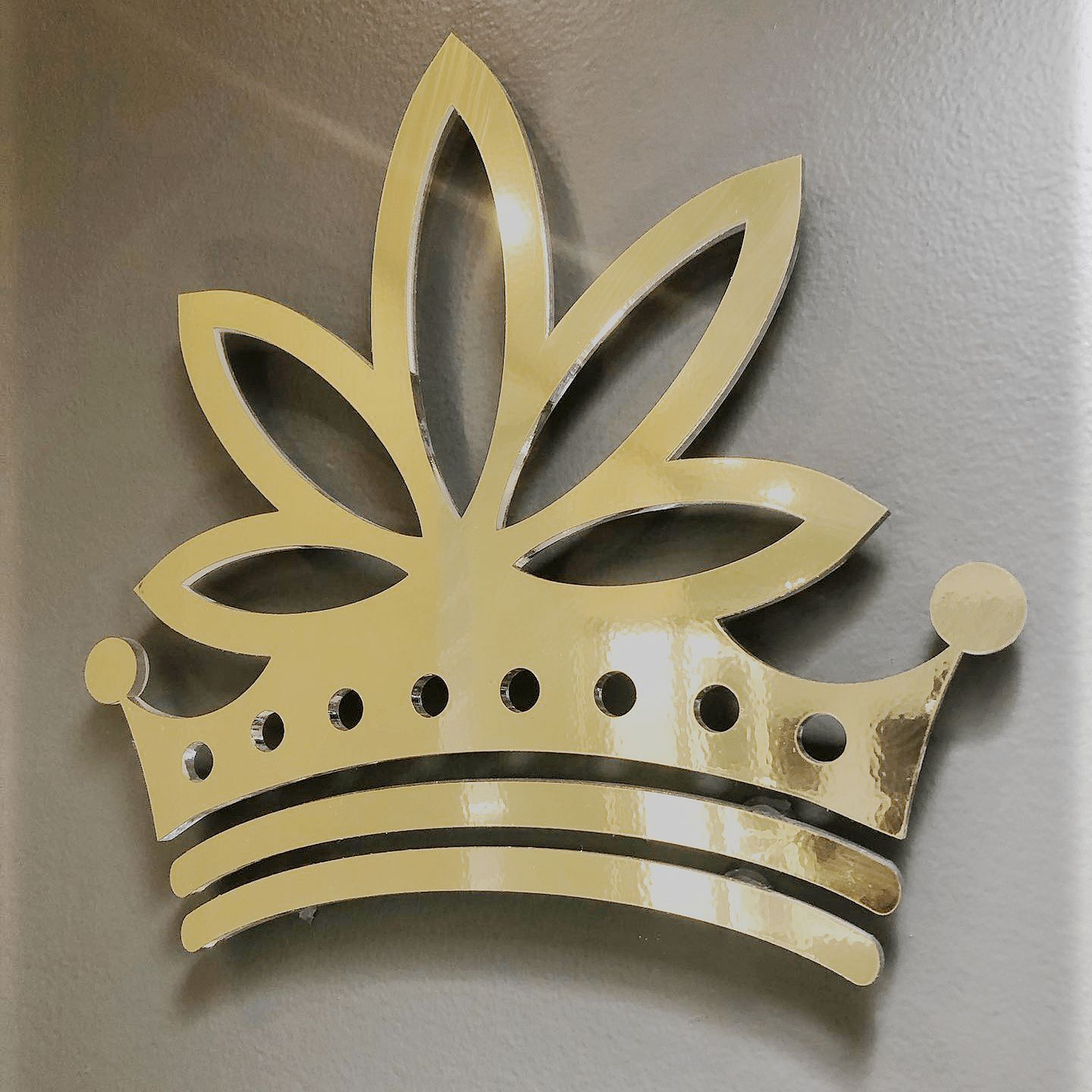 image feature Queen George Cannabis - Hamilton