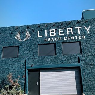 store photos Liberty - Beach Center 0