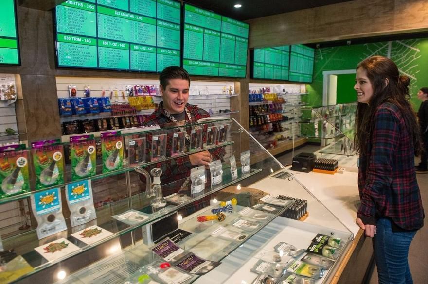 store photos Cannabis and Glass - Spokane 5