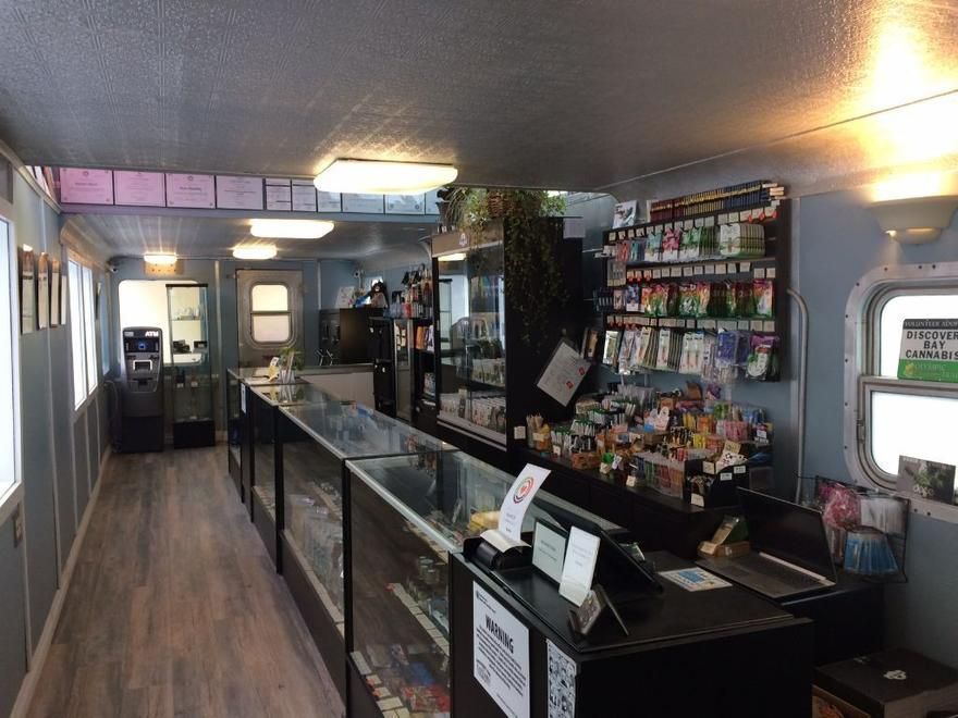 store photos Discovery Bay Cannabis - Port Townsend 5