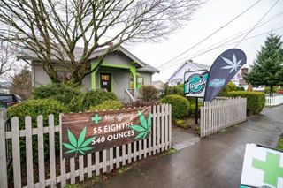 store photos Floyd's Fine Cannabis on 28th 7