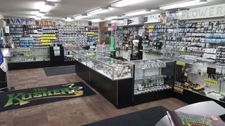 store photos The Kushery - Clearview