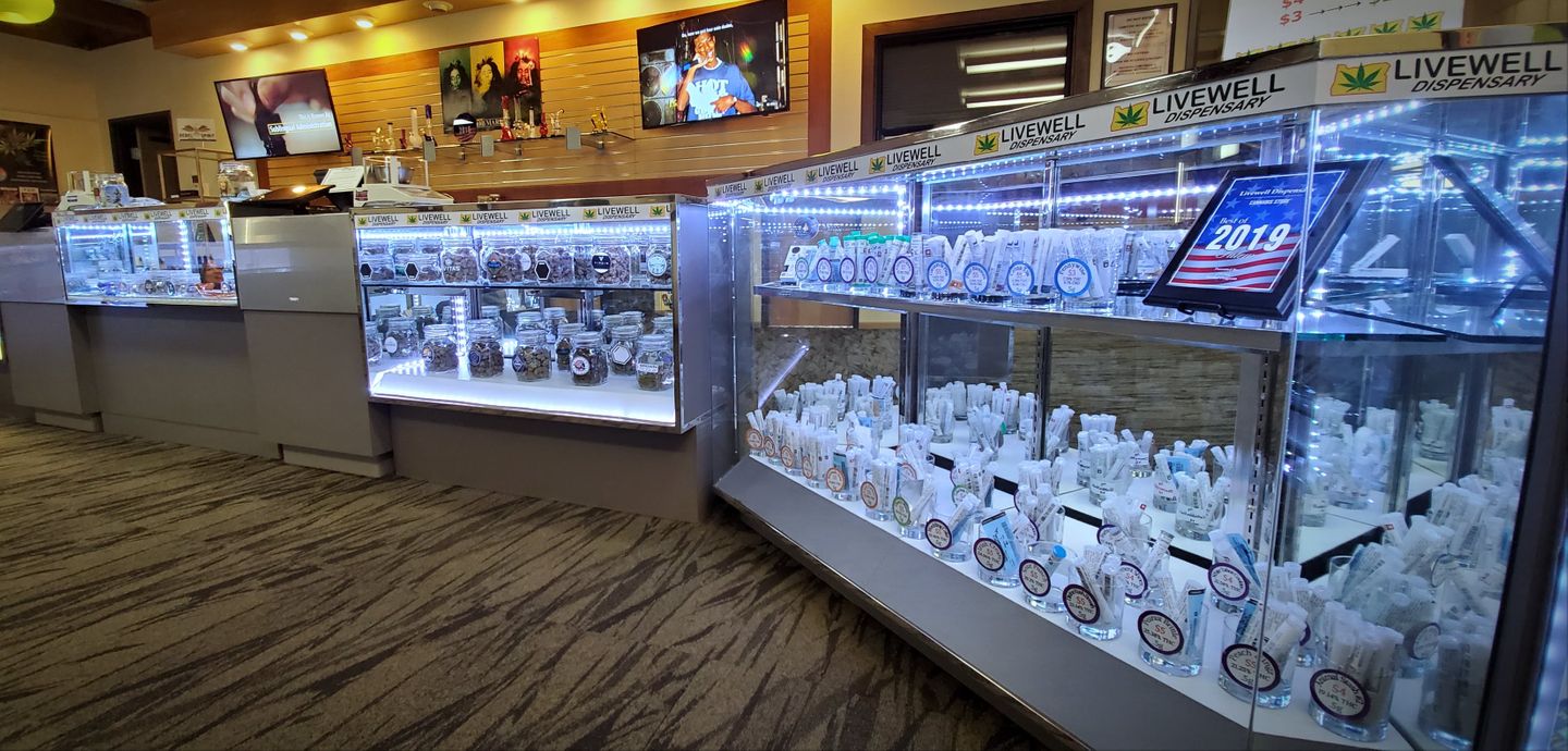 store photos LiveWell Dispensary - Broadway 7