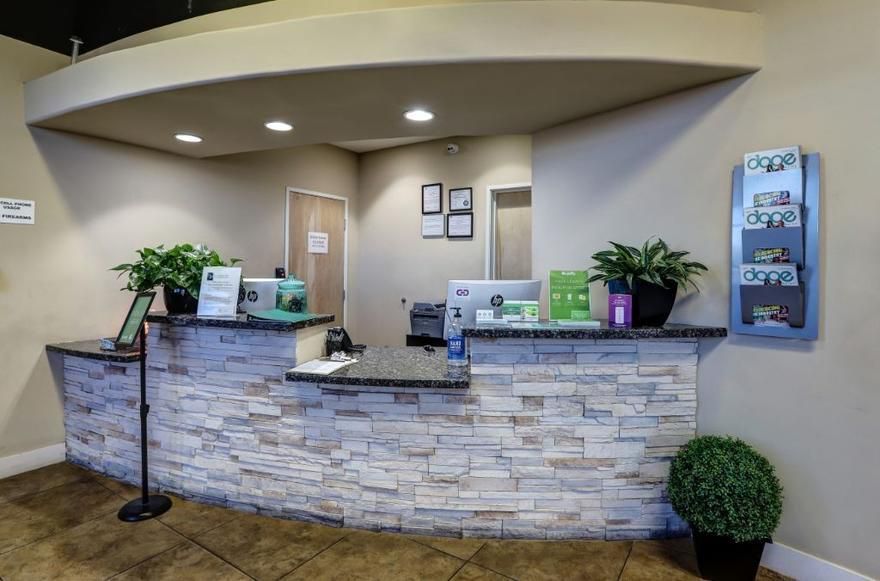 store photos Oasis Cannabis | South Chandler (Medical) 5