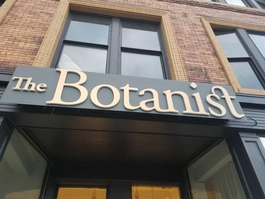 store photos The Botanist - Buffalo  7