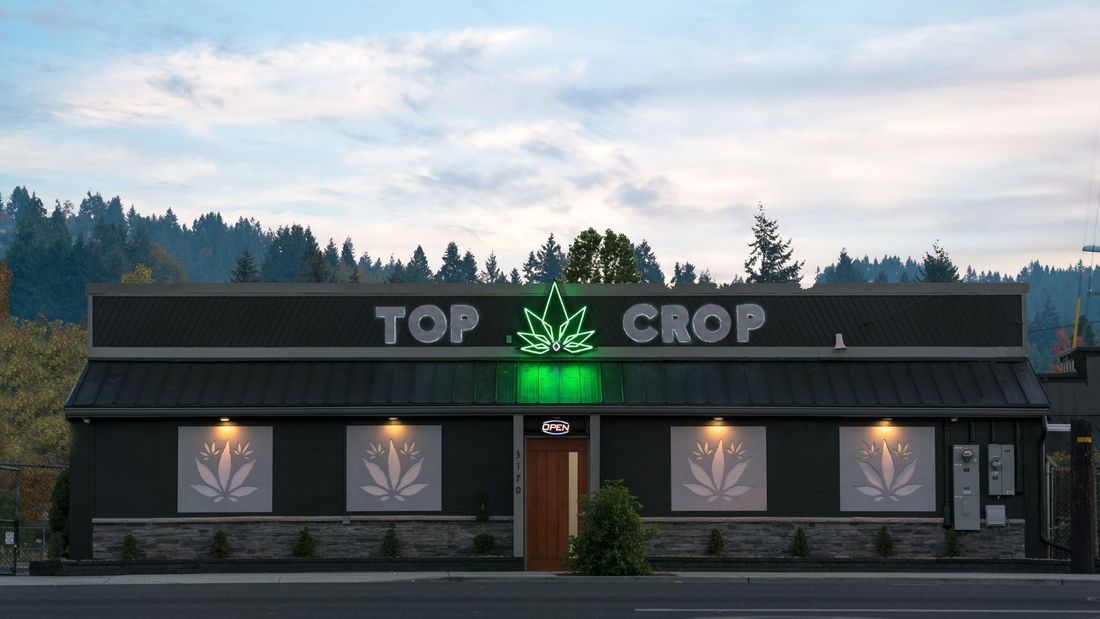 store photos Top Crop - West Eugene